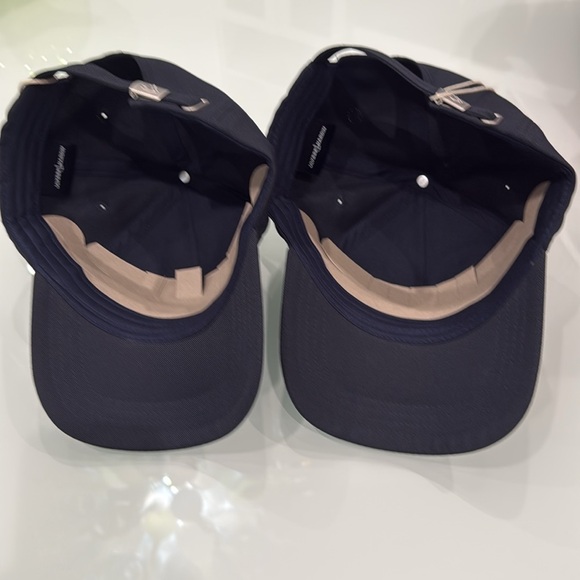 Two NEW Ulysse Nardin navy hats - Picture 2 of 5